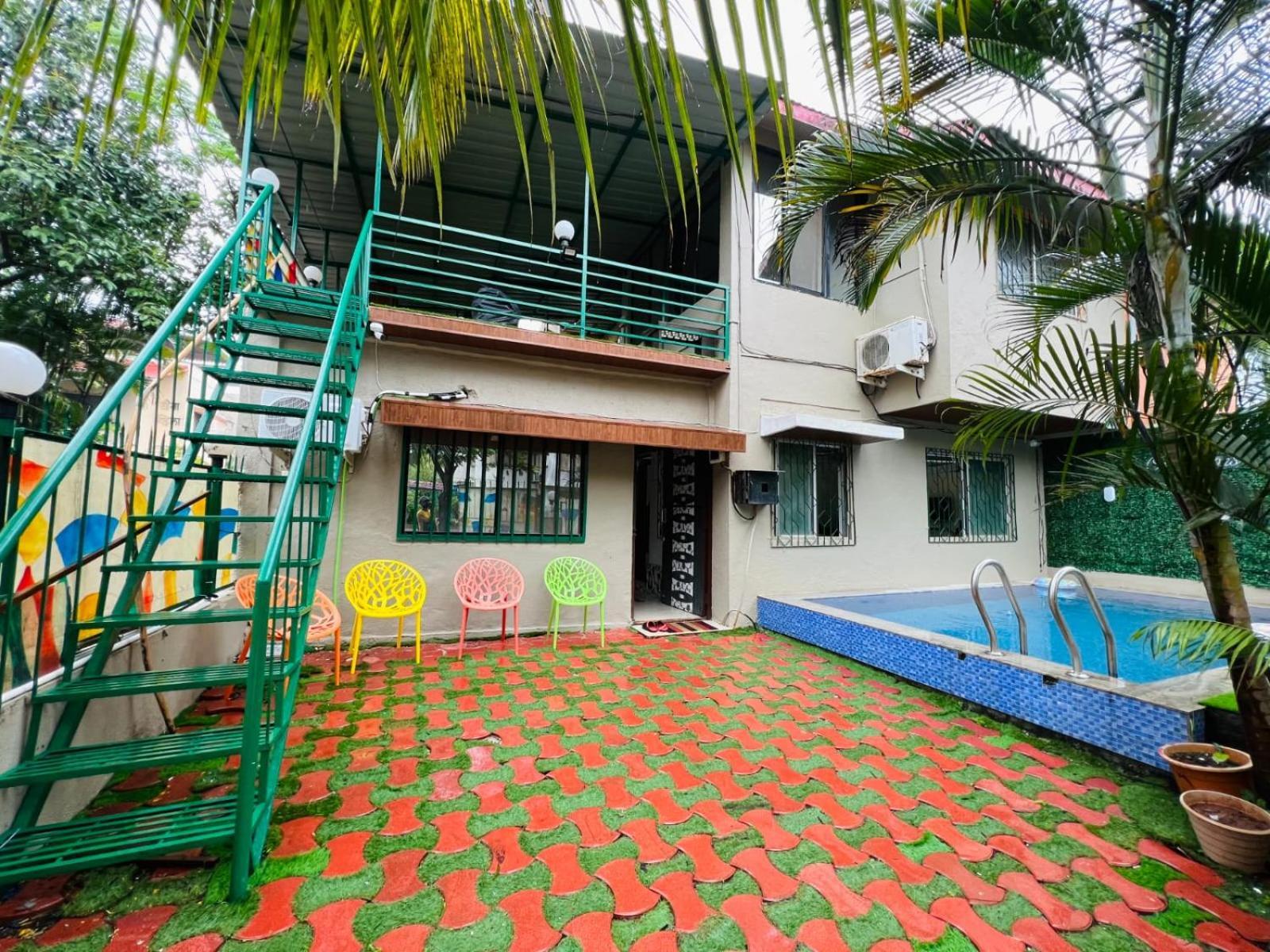 Celebration Villa Lonavala Buitenkant foto